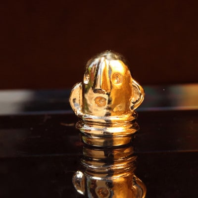 【縄文アクセサリーDo_goods】K18製 小豆サイズの踊る埴輪オブジェ 700-208