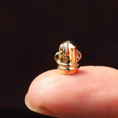 【縄文アクセサリーDo_goods】K18製 小豆サイズの踊る埴輪オブジェ 700-208