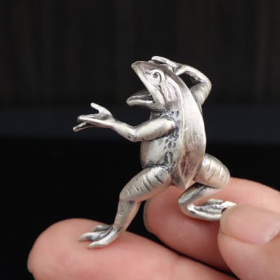 【縄文アクセサリーDo_goods】シルバー925製 鳥獣戯画 かえるのオブジェ 700-210