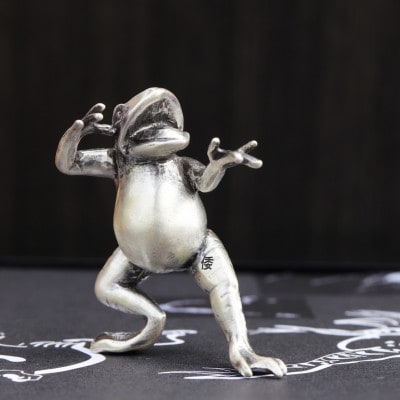 【縄文アクセサリーDo_goods】シルバー925製 鳥獣戯画 かえるのオブジェ 700-210