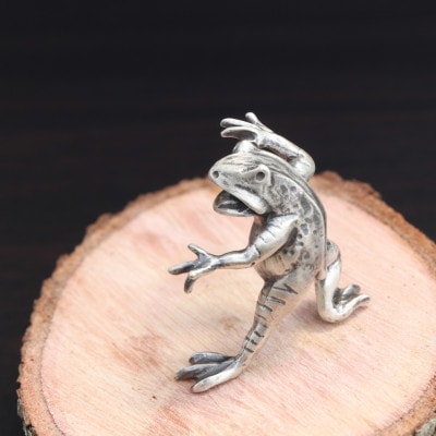 【縄文アクセサリーDo_goods】シルバー925製 鳥獣戯画 かえるのペンダント中 700-211