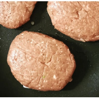 美作育ちの ☆ゆたかや牛☆ (黒毛肉牛)手造り生ハンバーグ1.2kg(2個×6P)