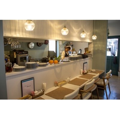 牛ほほ肉と根野菜のパイ包み H080-047