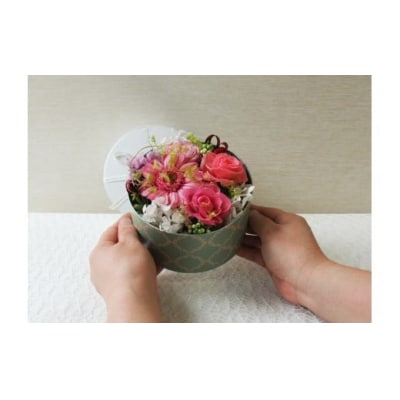 【日付指定可能】プリザーブドフラワーBOXアレンジメント 薔薇　ギフト　H193-023 