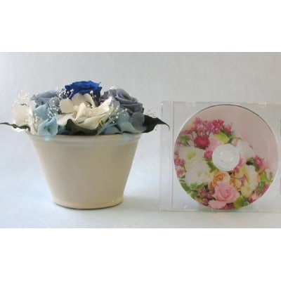 【日付指定可能】 プリザーブドフラワーローズ3輪アレンジメント ブルー バラ 　H193-024