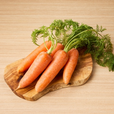 〈予約受付〉お試し 鈴盛農園の甘いにんじんスウィートキャロットリリィ2kg H022-016