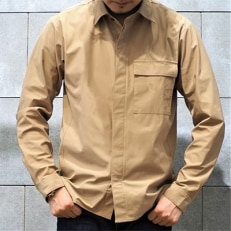 青森市の縫製工場が縫い上げる逸品!動体裁断シャツ　ニットサテントリコット　ベージュMサイズ_F503