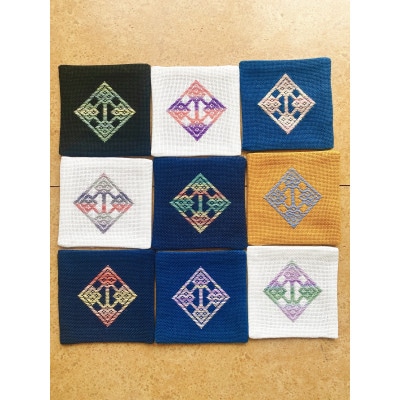 手作りの一点物 つがるこぎん刺しコースター