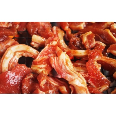鶴岡精肉店のラム肉ジンギスカン(約500g×4パック)・タレ(80ml×4個)セット