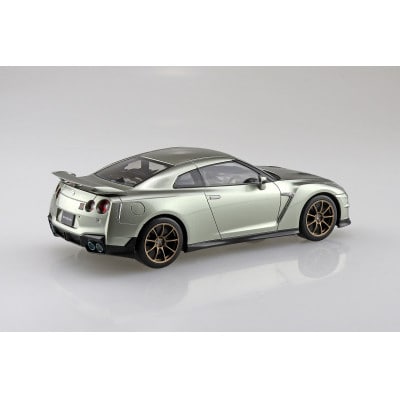 楽プラ スナップキット ニッサン R35 NISSAN GT-R 2024(ミレニアムジェイド)