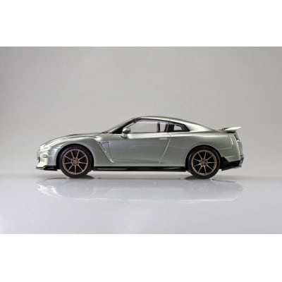 楽プラ スナップキット ニッサン R35 NISSAN GT-R 2024(ミレニアムジェイド)