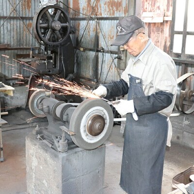 刀匠が丹精込めて仕上げた切味抜群 ふぐ切り包丁(刃渡300mm) 特製