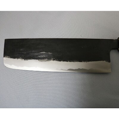 刀匠が丹精込めて仕上げた切味抜群　野菜切包丁(刃渡165mm)　特製