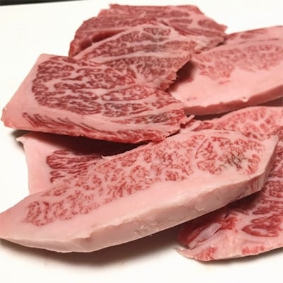 【和歌山県特産和牛】《熊野牛》 極上前バラ 焼肉用 約750g A4ランク以上