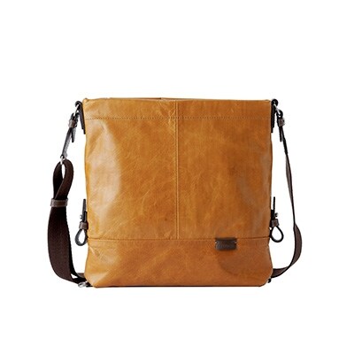 本革ショルダーバッグ 豊岡鞄 Gallop ショルダーバッグ キャメル お礼品詳細 ふるさと納税なら さとふる