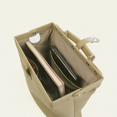 豊岡鞄 KANEDAITO タテ型ダレスリュック563010ブラック