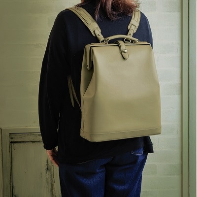 豊岡鞄 KANEDAITO タテ型ダレスリュック563010ベージュ