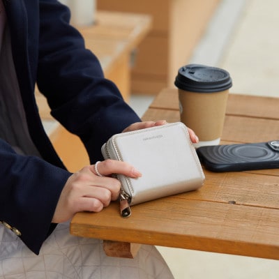 豊岡財布 anti-mode style Shimmer Chic Compact Wallet