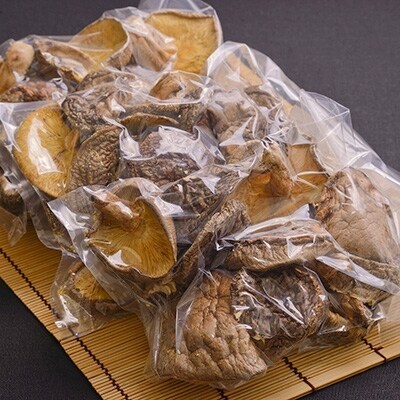 大分県産干し椎茸(300g)