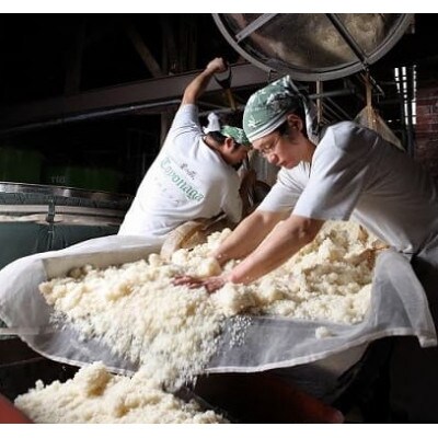 【スパイス焼酎】カルダモン　TAKE7　WHITE　SNAKE(1800ml×3本)