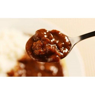 【お試し用】【神戸牛】角切り　煮込み用　500g(250g×2P)