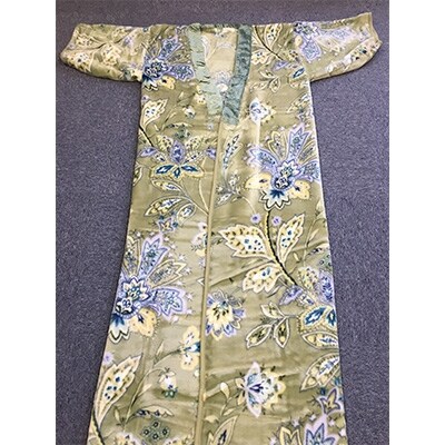 泉大津市産　新合繊総詰　マイヤー毛布夜着　200cm丈　サラサ　グリーン　9430GR