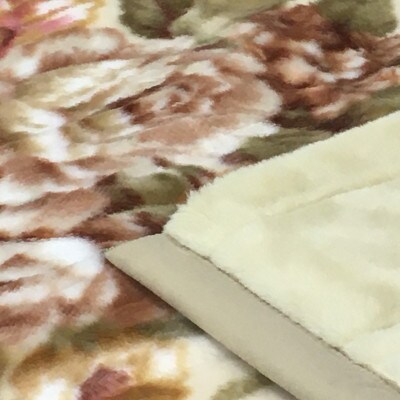 C.R.P加工毛布　マイヤー毛布　シングル　ベージュ　1枚　(合わせ毛布)22302BE