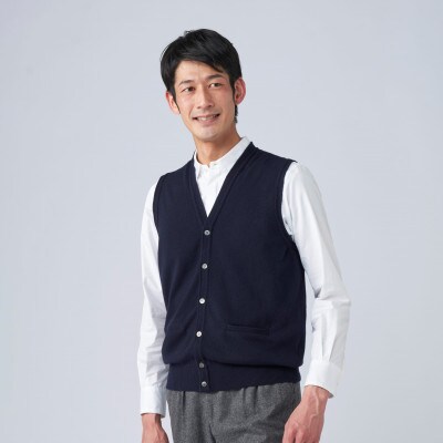 日本製　カシミヤ100%　前開きベスト　ネイビー　2Lサイズ