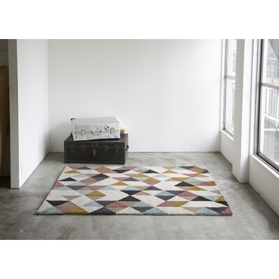 TRI　ラグ　140×200　ベージュ