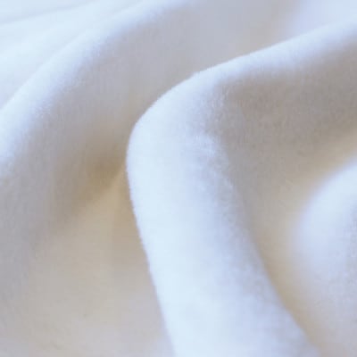 シルクと綿でなめらかな肌触りの毛布 S(シングル) キナリ