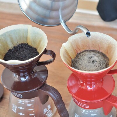 【珈琲を入れてみたい方】自家焙煎珈琲豆(中挽き)V60コーヒーサーバー02セット【ショコラブラウン】