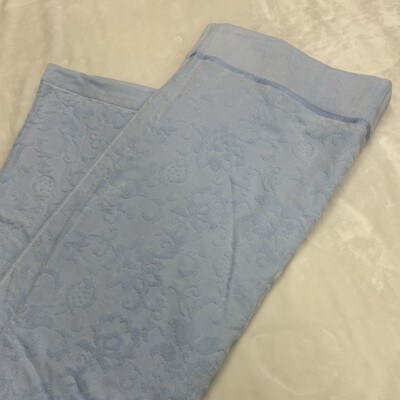 快適触感。ビロードの様ななめらかな風合いと上品な肌触り。ジャガードタオルケットKW11526　ブルー
