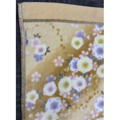 KW24001温泉毛布　ひらり合せ毛布　ベージュ　シングル
