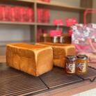 高級食パン専門店ルビーをつけながらの華のくちどけ (食パン) とジャムのセット 冷凍保存可