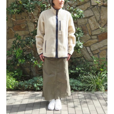 ウール毛布で出来た軽くて温かいフリースジャケット　オイスターベージュLLサイズ(和心衣・ワゴロモ)