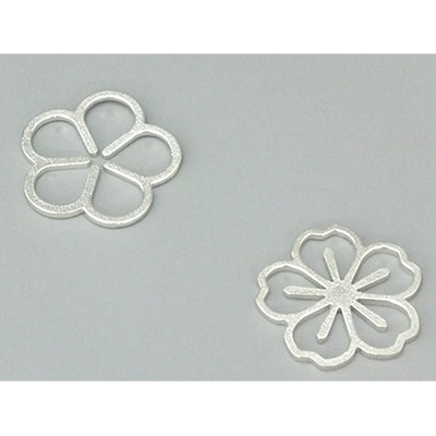 【さくすず】特製化粧箱　梅、桜　各1個入り