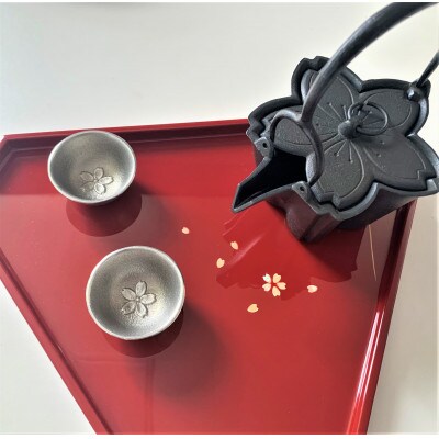 【高岡銅器】鉄燗鍋　桜　漆螺鈿蓋付