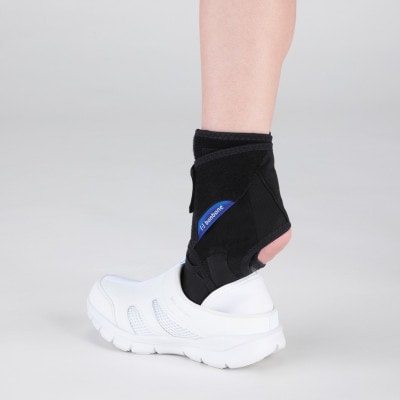しっかり固定　足首サポーター　bonboneバリアスアンクル　左M