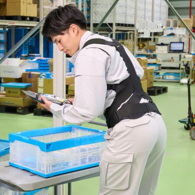 中腰姿勢の負担を軽減する　DARWING SATT(ダーウィン サット)LL