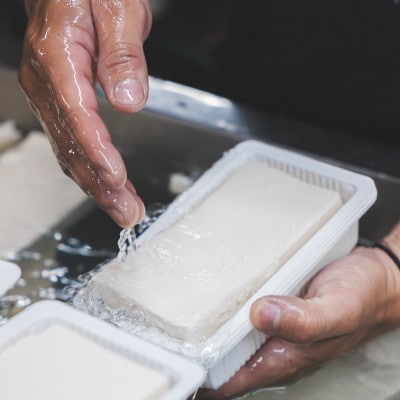 家族で囲む、健康の贈り物「湯葉しゃぶ豆乳湯豆腐セット」