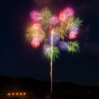 思い出花火 打ち上げ【鶴(6号)】(えちごせきかわ大したもん蛇まつり花火大会)