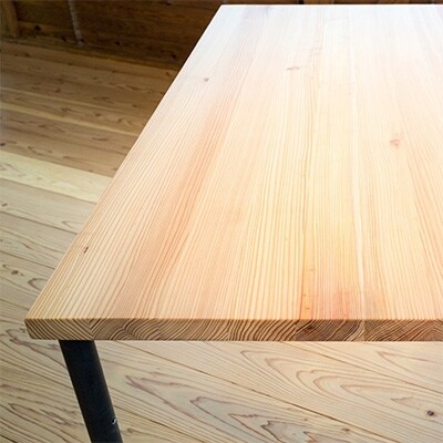 【阿蘇小国杉】木靴を履いた木のテーブル-Sabot Table-
