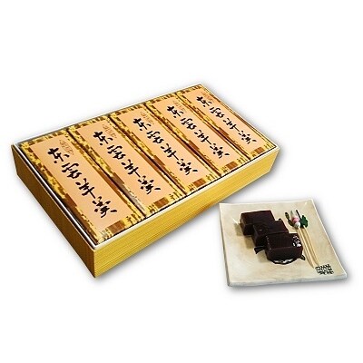 ようかん一筋 伝統の味を守り続けて170余年 東雲羊羹 中サイズ 140g×10本 | ふるさと納税のお礼品