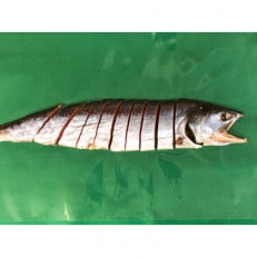 塩引き鮭半身(切り身)約900g【I36】