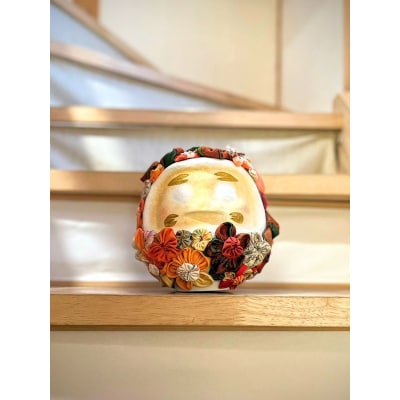 つまみ細工風　華だるま(着物などの古布クラフト　デコレーションだるま　体高13センチ)
