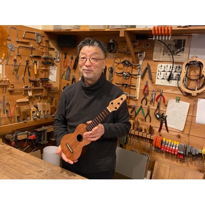 限定品　ウクレレ　ウチダギターの内田監修　職人が作った　Ina Jarrah Ukulele