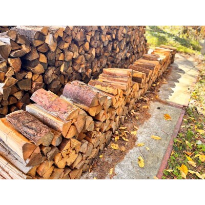 信州産　松の薪　約100キロ(20キロ×5箱)　薪長35センチ