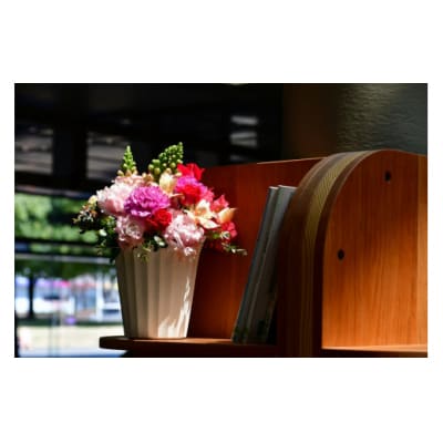 【12ヶ月定期便】フラワーアレンジ(ギフトにも)花の名産地伊那から全国へ　旬の切り花を1鉢お届け