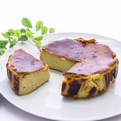 茨木バスクチーズケーキ　ホール　プレーン　ピスタチオ