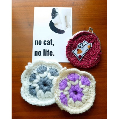 【保護猫ルームえびす】手作り小物セット(がま口・アクリルたわし)ポストカード付